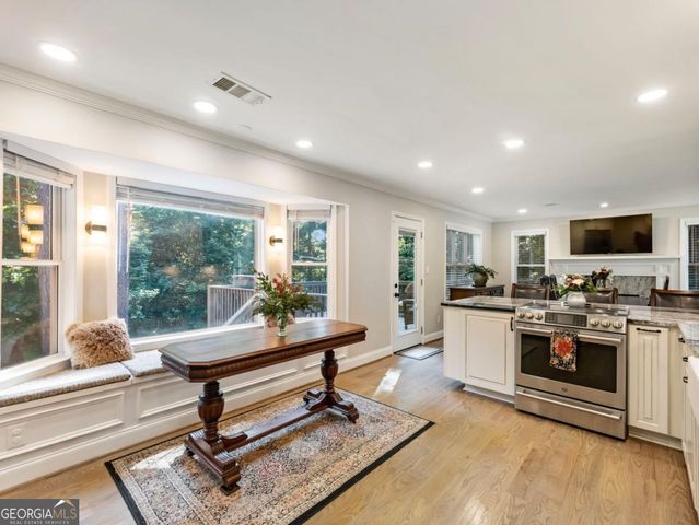 530 Old Preston Trail, Johns Creek, GA 30022