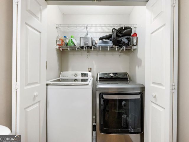 530 Old Preston Trail, Johns Creek, GA 30022