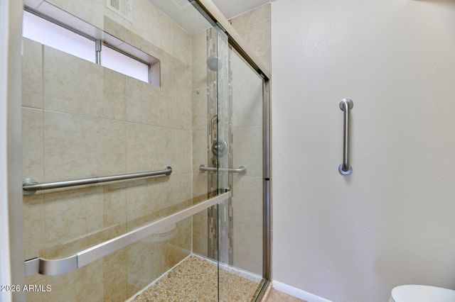 1516 E FREMONT Road, Phoenix, AZ 85042