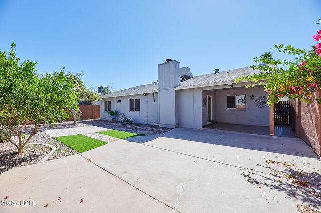 1516 E FREMONT Road, Phoenix, AZ 85042