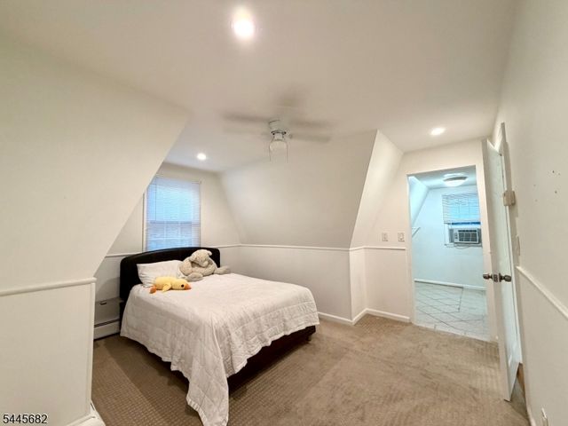 85 Kinnelon Rd, Kinnelon Boro, NJ 07405