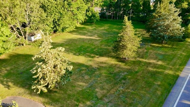 85 Kinnelon Rd, Kinnelon Boro, NJ 07405