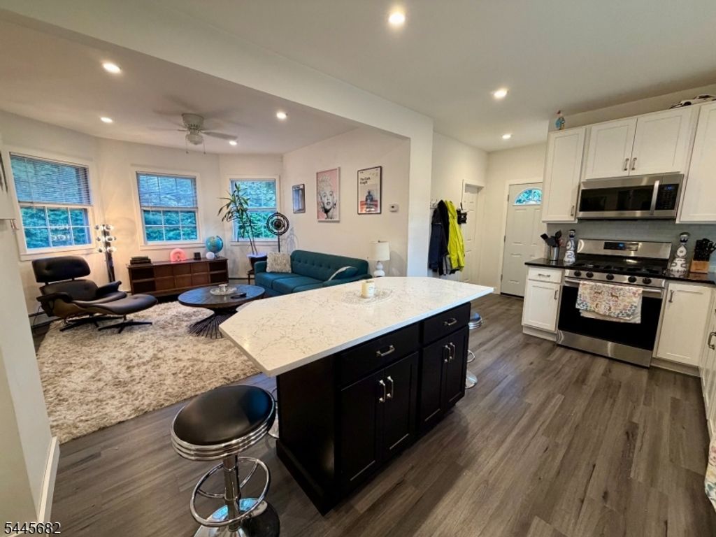 85 Kinnelon Rd, Kinnelon Boro, NJ 07405 — photo 4