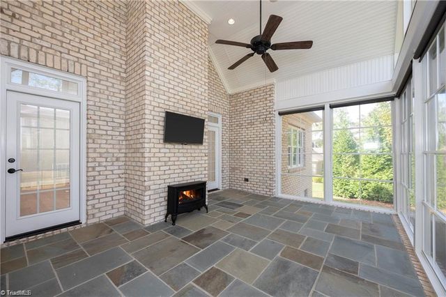 1953 Woodstock Road, Clemmons, NC 27012