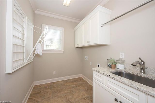 1953 Woodstock Road, Clemmons, NC 27012