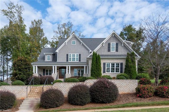 1953 Woodstock Road, Clemmons, NC 27012