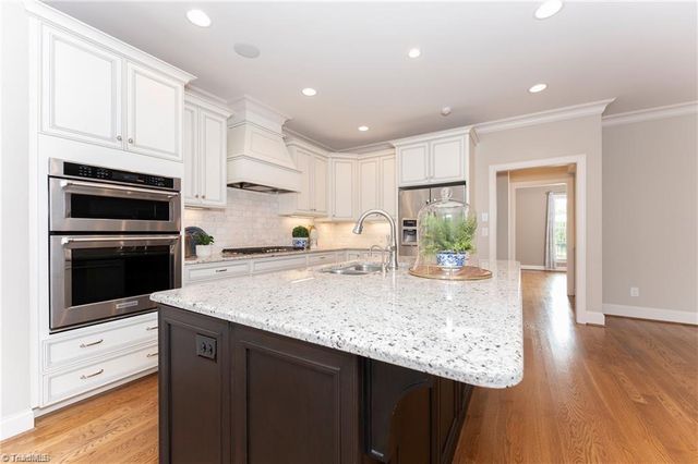 1953 Woodstock Road, Clemmons, NC 27012