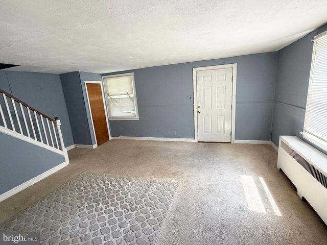 1123 CHESTER PIKE, Crum Lynne, PA 19022