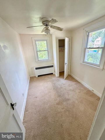1123 CHESTER PIKE, Crum Lynne, PA 19022