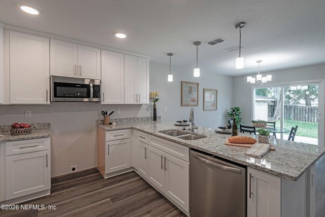 13611 BENTON Street, Jacksonville, FL 32218