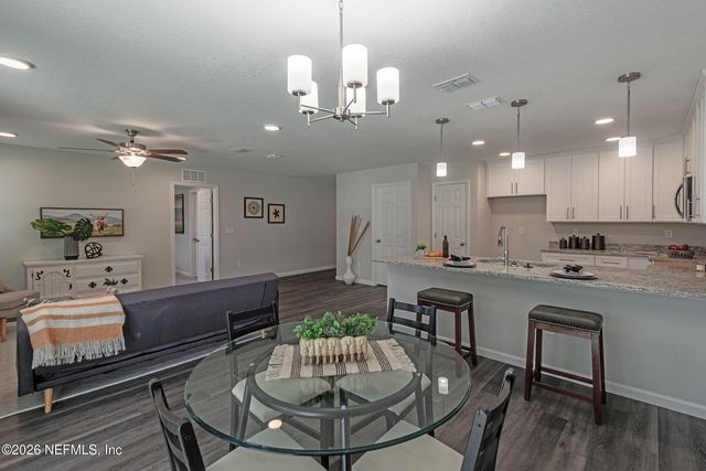 13611 BENTON Street, Jacksonville, FL 32218