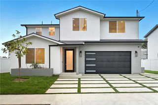 12917 El Dorado Ave, Sylmar, CA 91342