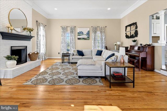 111 RED OAK WAY, Belle Mead, NJ 08502