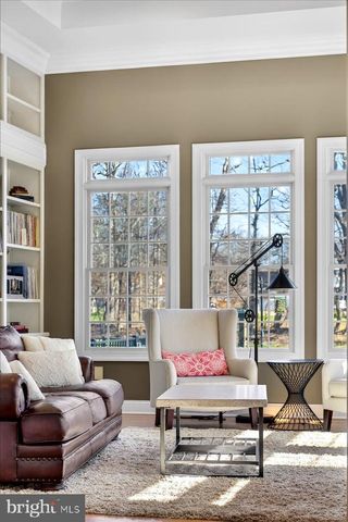 111 RED OAK WAY, Belle Mead, NJ 08502