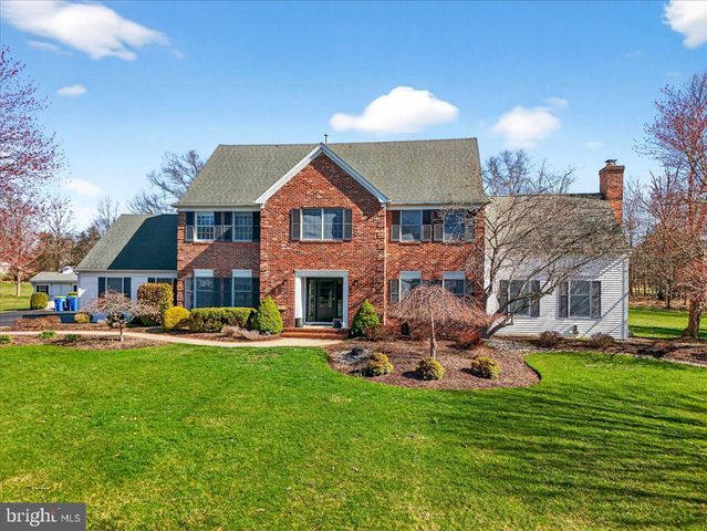 111 RED OAK WAY, Belle Mead, NJ 08502
