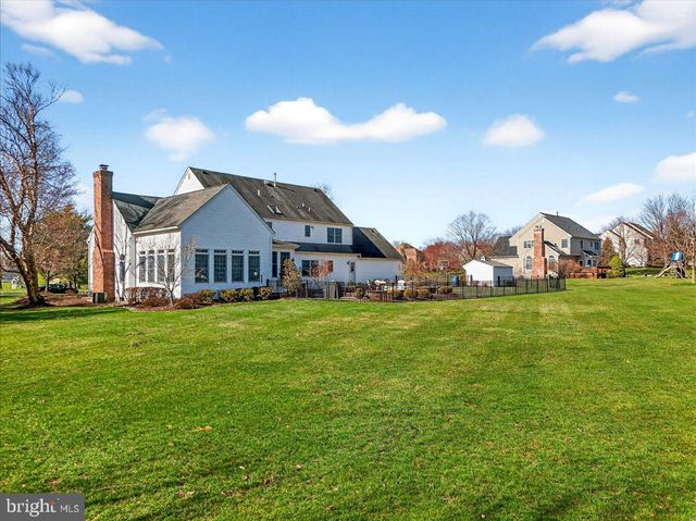 111 RED OAK WAY, Belle Mead, NJ 08502