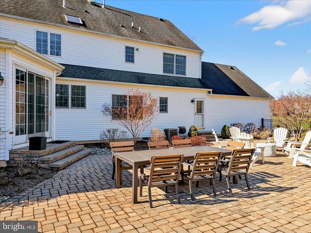 111 RED OAK WAY, Belle Mead, NJ 08502