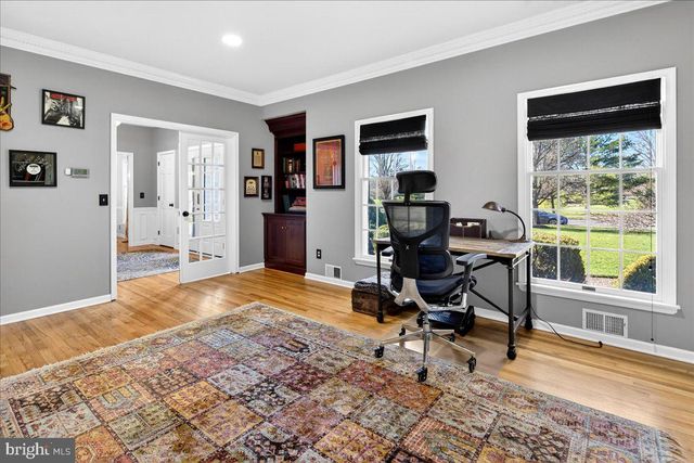 111 RED OAK WAY, Belle Mead, NJ 08502