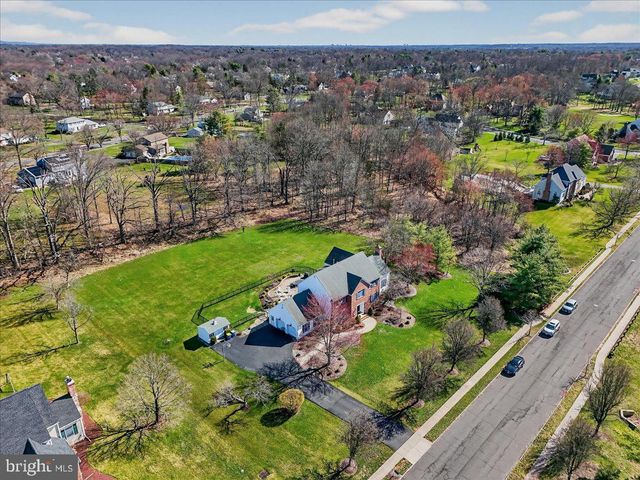 111 RED OAK WAY, Belle Mead, NJ 08502