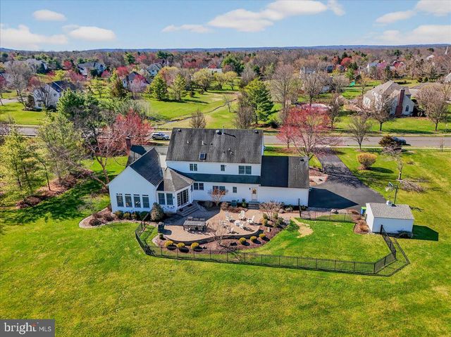 111 RED OAK WAY, Belle Mead, NJ 08502