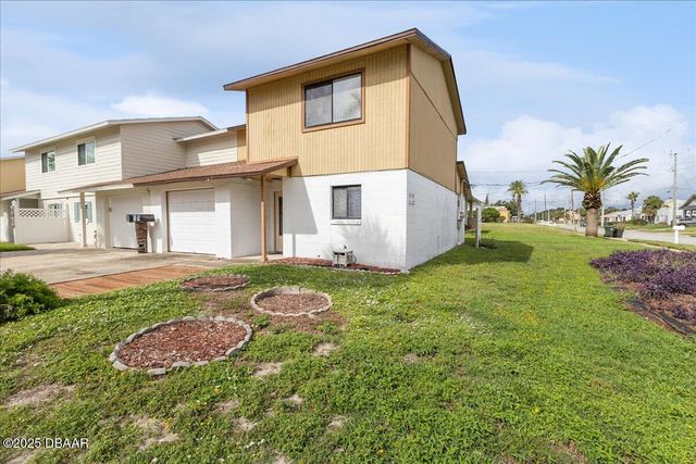 616 Lenox Avenue, Daytona Beach, FL 32118