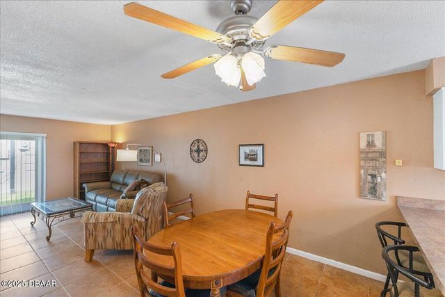 616 Lenox Avenue, Daytona Beach, FL 32118