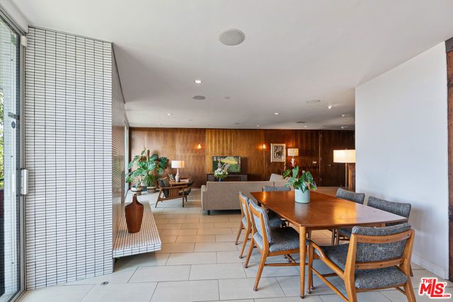8401 Fountain Avenue 8, West Hollywood, CA 90069