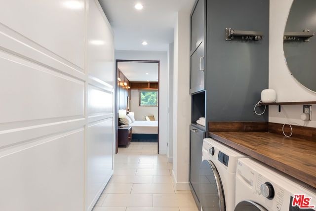 8401 Fountain Avenue 8, West Hollywood, CA 90069
