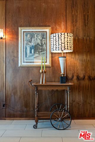 8401 Fountain Avenue 8, West Hollywood, CA 90069
