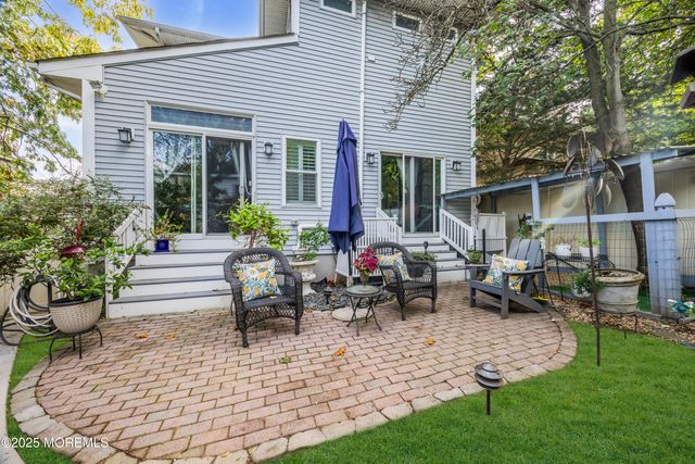 97 Navesink Avenue, Highlands, NJ 07732