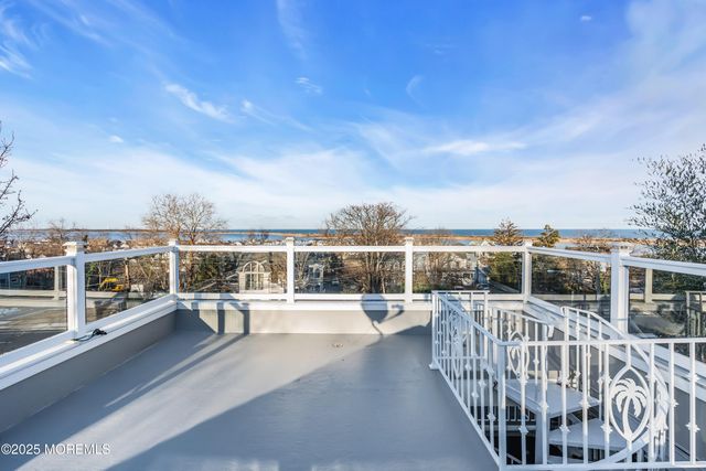 97 Navesink Avenue, Highlands, NJ 07732