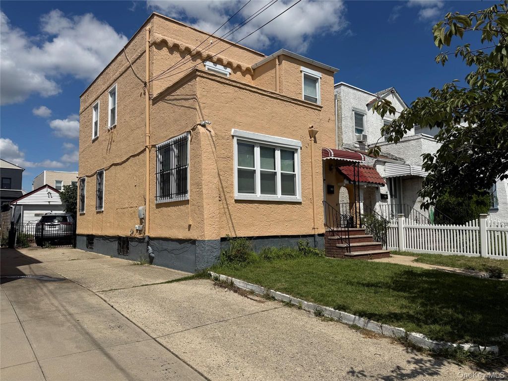 135-18 Francis Lewis Boulevard, Springfield Gardens, NY 11413 — exterior