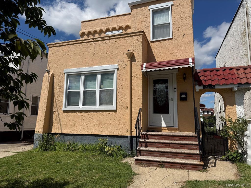 135-18 Francis Lewis Boulevard, Springfield Gardens, NY 11413 — photo 2