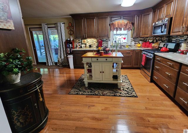 811 Guthrie Drive 12, Block E, Murray, KY 42071