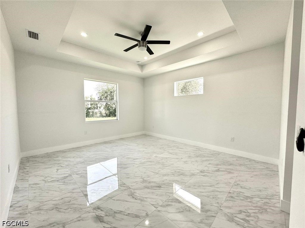 Image 10 of property listing at 2321 SW 21st TER, Cape Coral, FL 33991