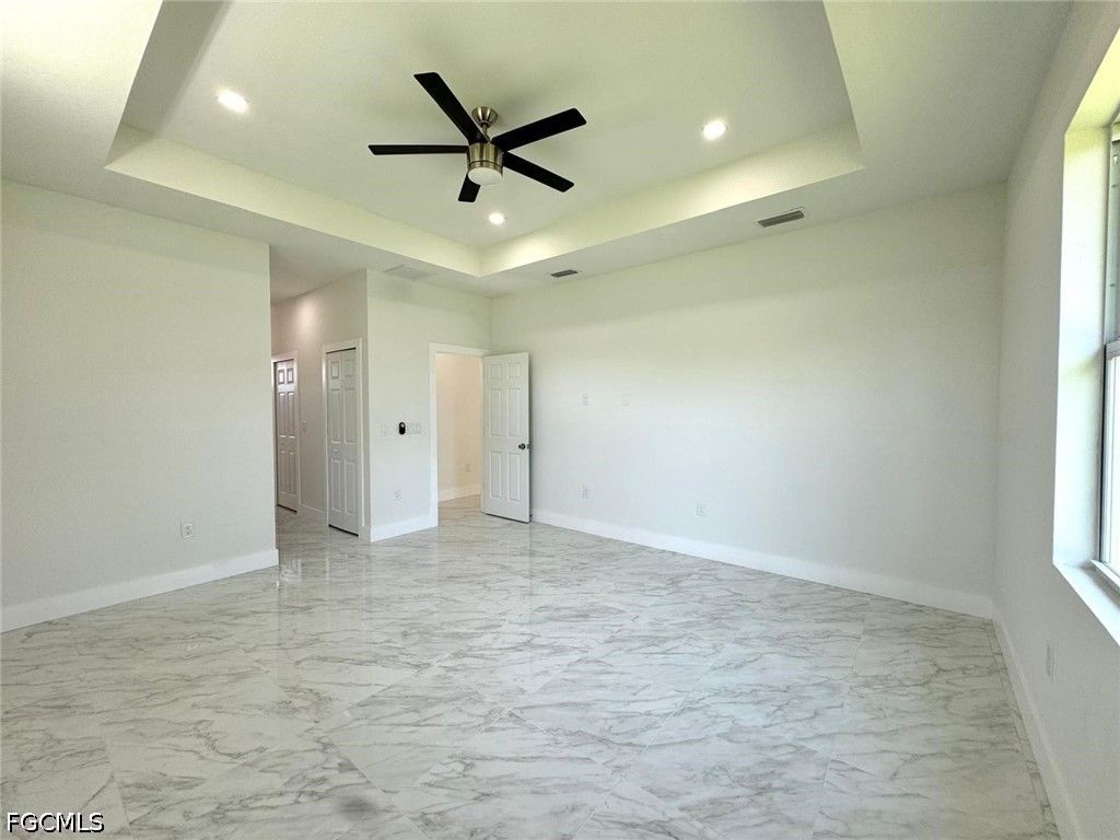 Image 11 of property listing at 2321 SW 21st TER, Cape Coral, FL 33991