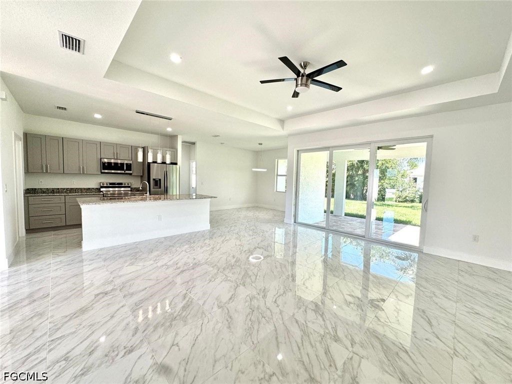 Image 3 of property listing at 2321 SW 21st TER, Cape Coral, FL 33991