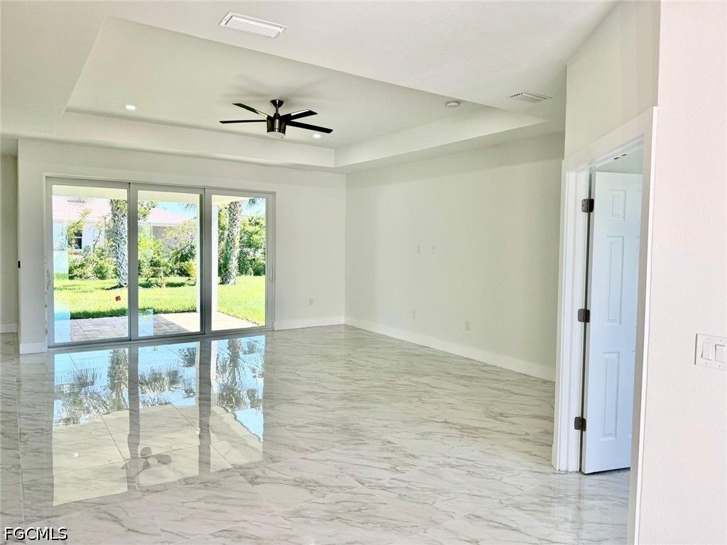 Image 6 of property listing at 2321 SW 21st TER, Cape Coral, FL 33991
