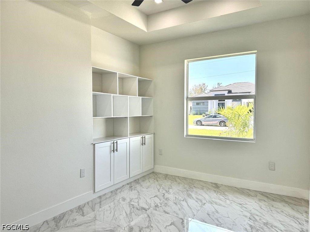 Image 8 of property listing at 2321 SW 21st TER, Cape Coral, FL 33991