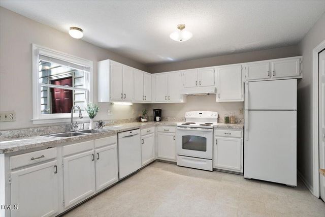 6532 Hearthstone Drive, Raleigh, NC 27615