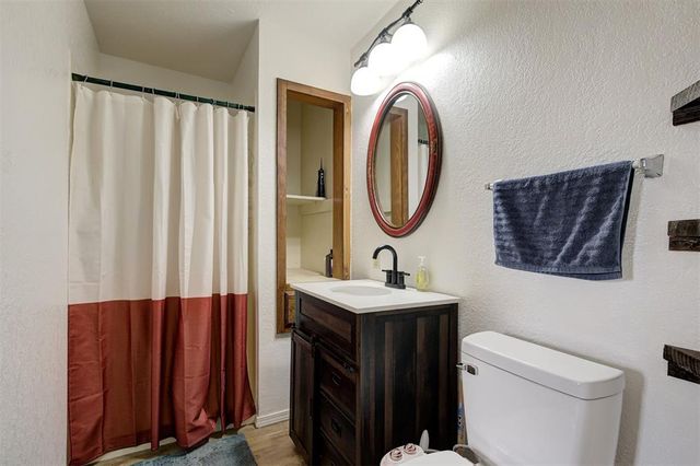 115 W Green Street, Meeker, OK 74855