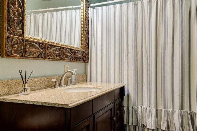 115 W Green Street, Meeker, OK 74855