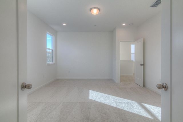 600 E St, West Sacramento, CA 95605