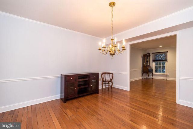 1363 LEXINGTON DR, Yardley, PA 19067