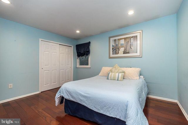 1363 LEXINGTON DR, Yardley, PA 19067