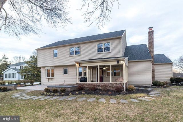 1363 LEXINGTON DR, Yardley, PA 19067