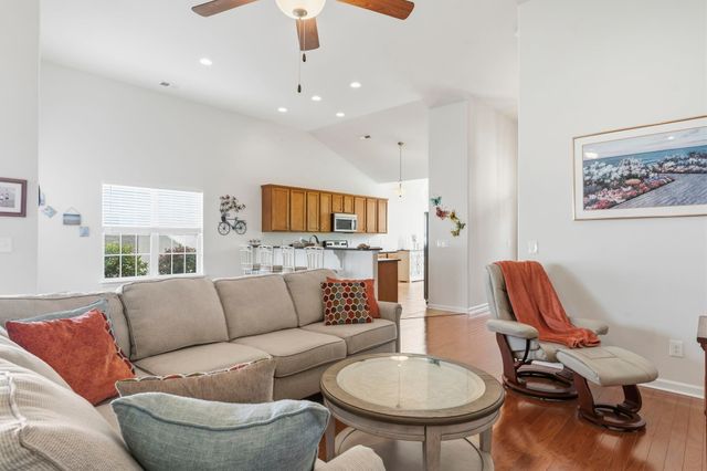 653 Sandberg St., Surfside Beach, SC 29575