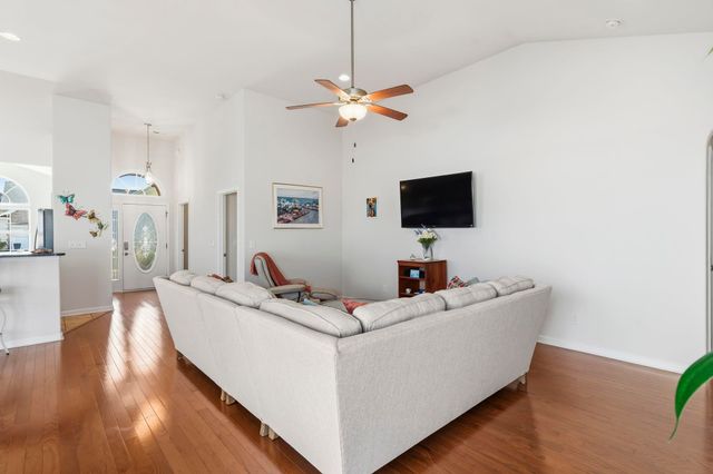 653 Sandberg St., Surfside Beach, SC 29575