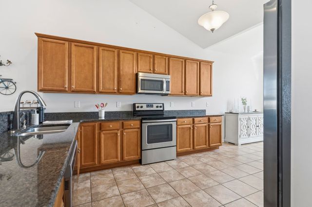 653 Sandberg St., Surfside Beach, SC 29575