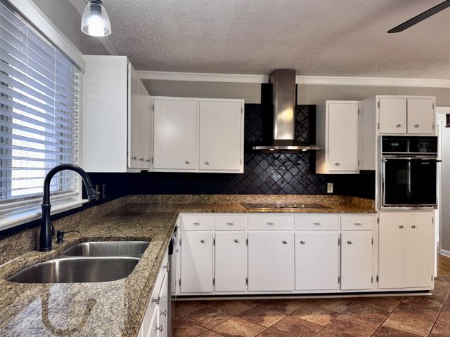 211 Church St, Loretto, TN 38469